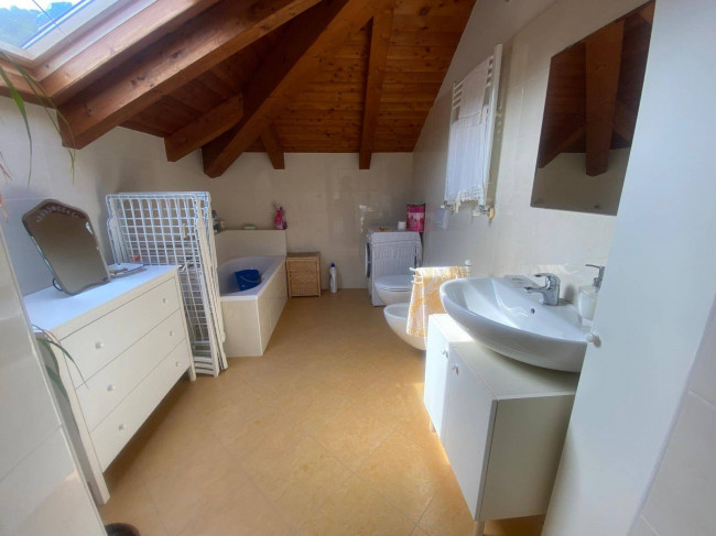 Appartamento in vendita a Varazze