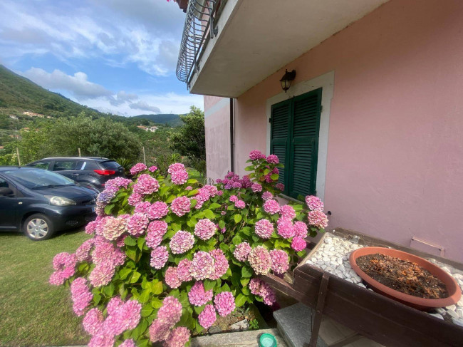 Appartamento in vendita a Varazze