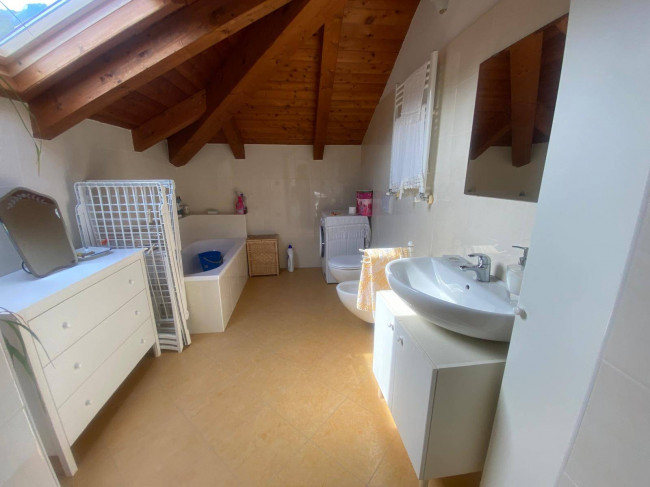 Appartamento in vendita a Varazze