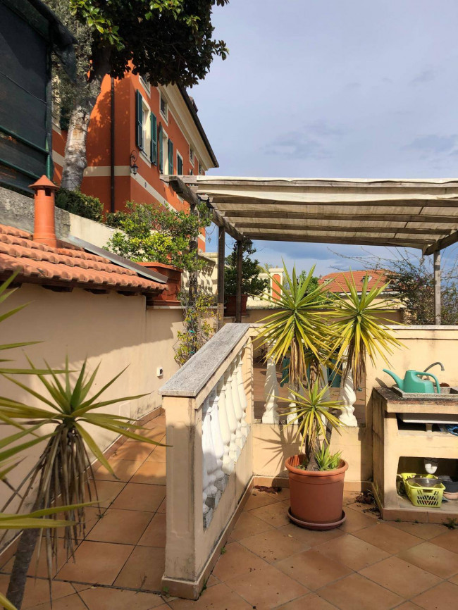 Villa in vendita a Varazze