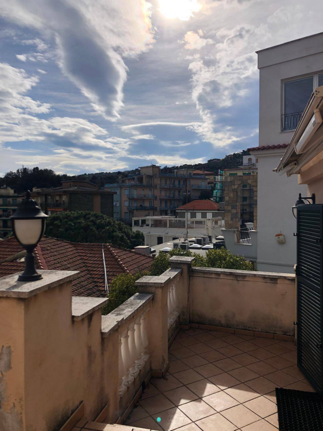 Villa in vendita a Varazze