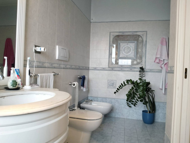 Villa in vendita a Varazze