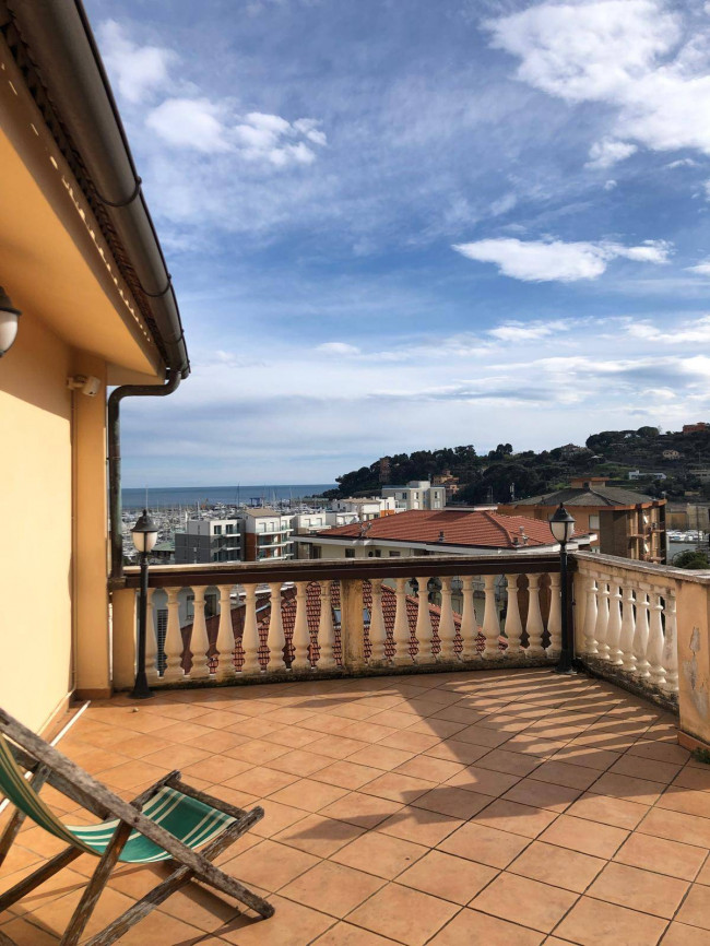 Villa in vendita a Varazze