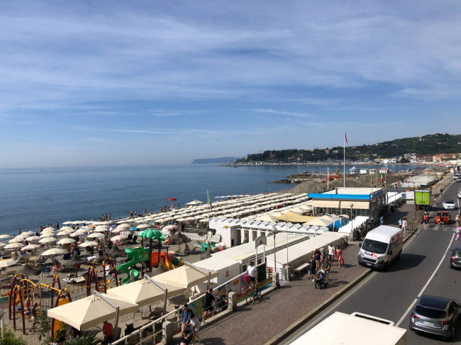 Appartamento in affitto a Varazze