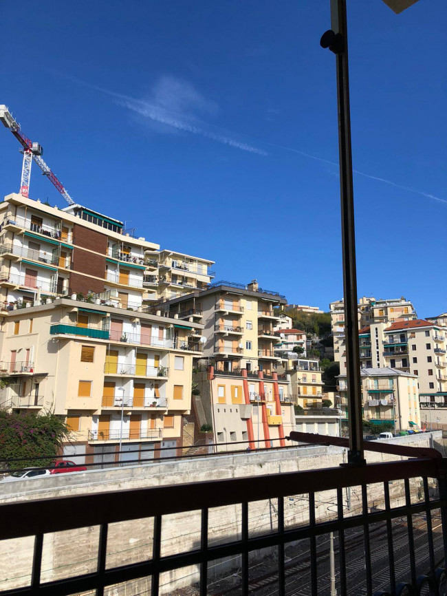 Appartamento in vendita a Varazze