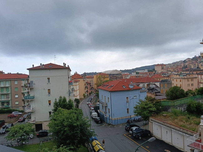 Appartamento in affitto a Varazze