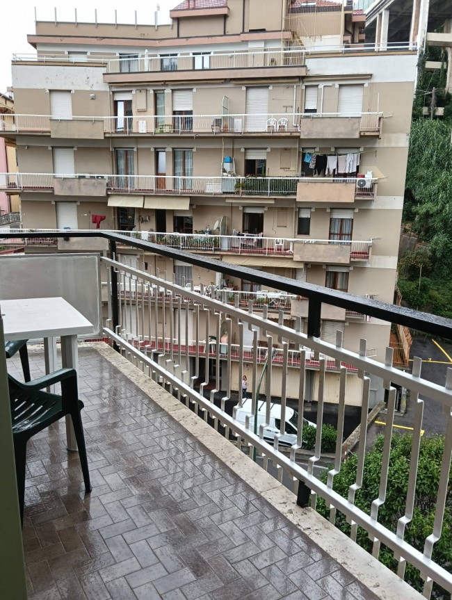 Appartamento in affitto a Varazze
