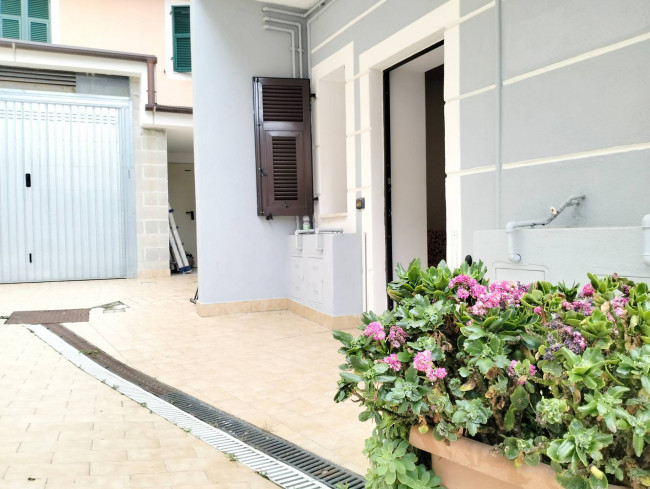 Appartamento in affitto a Varazze
