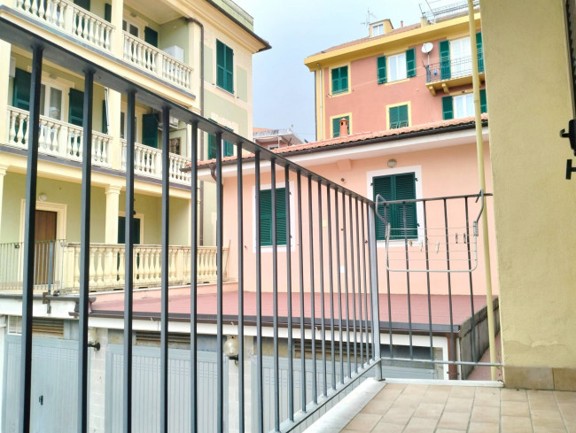 Appartamento in affitto a Varazze