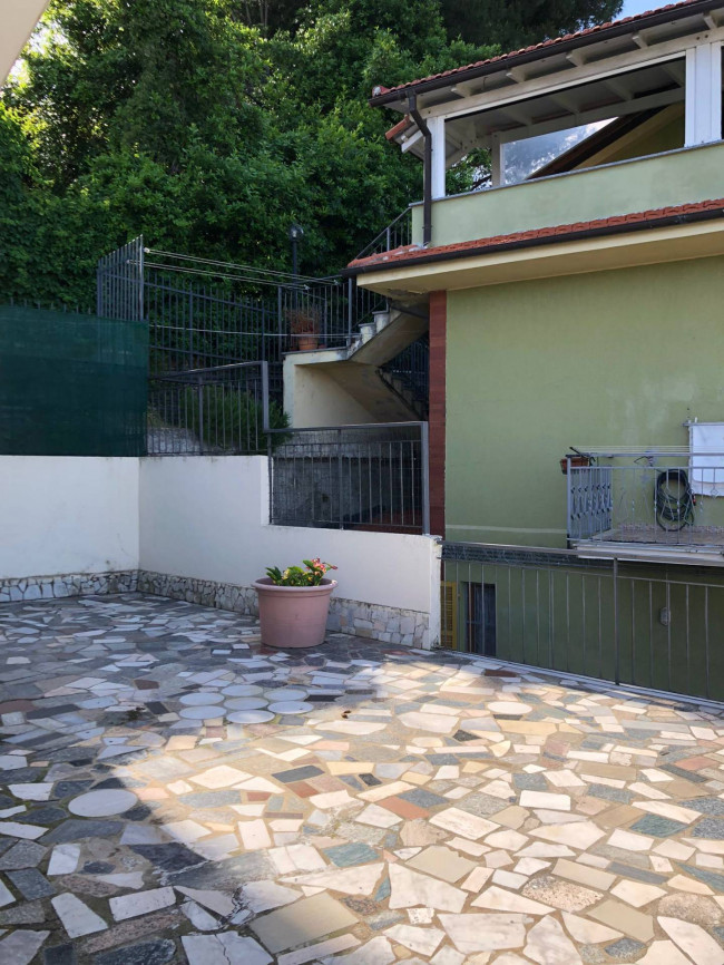 Appartamento in affitto a Varazze