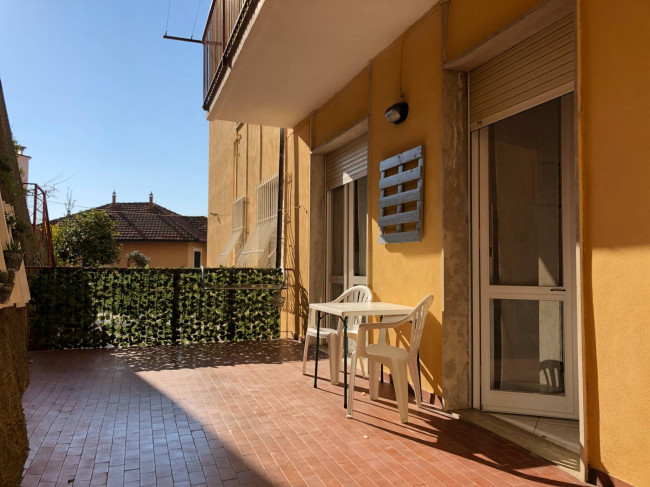 Appartamento in affitto a Varazze