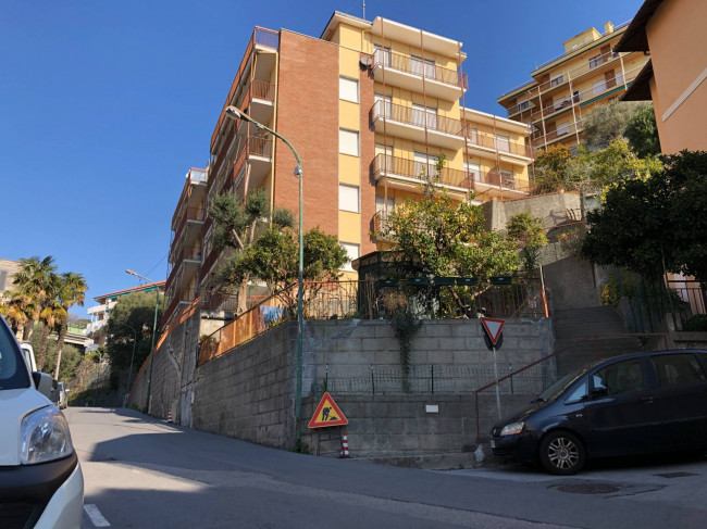 Appartamento in affitto a Varazze