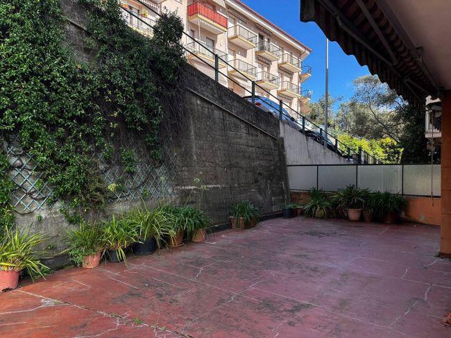 Appartamento in vendita a Varazze