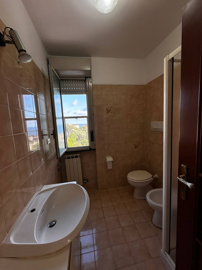 Appartamento in vendita a Celle Ligure