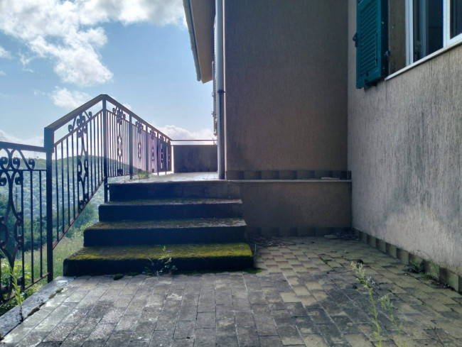 Villa in vendita a Varazze