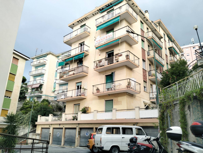 Appartamento in vendita a Varazze