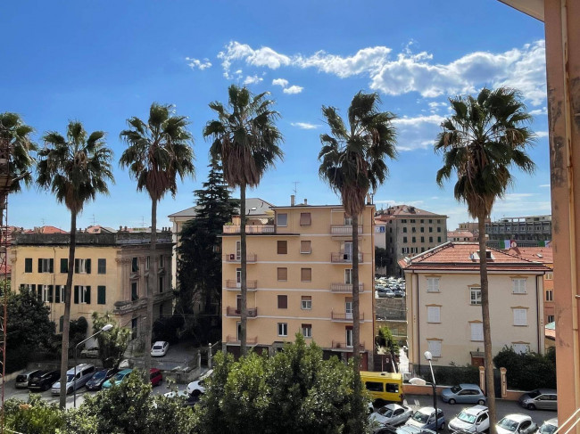 Appartamento in affitto a Varazze