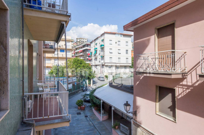 Appartamento in vendita a Varazze