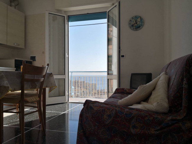Appartamento in affitto a Varazze