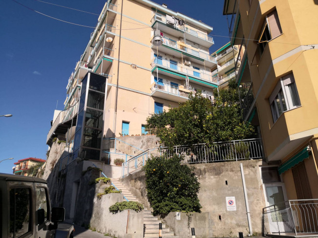 Appartamento in affitto a Varazze