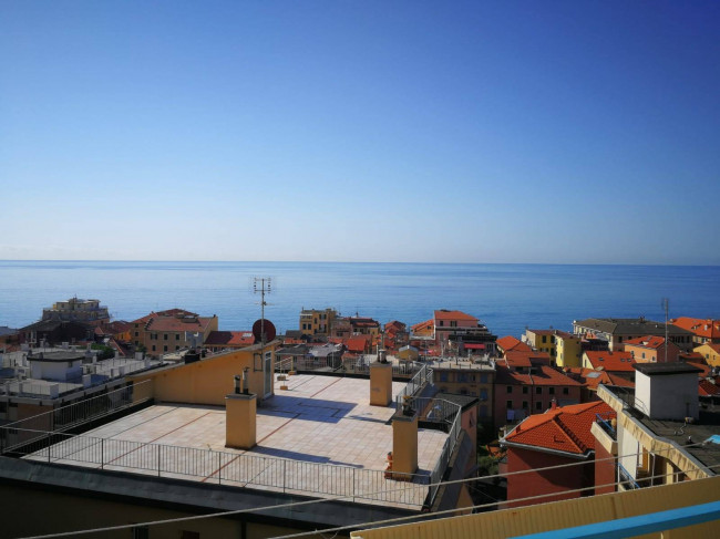 Appartamento in affitto a Varazze