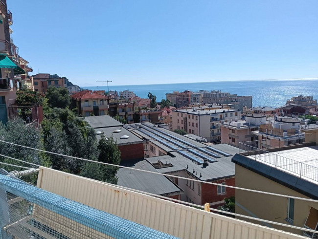 Appartamento in affitto a Varazze