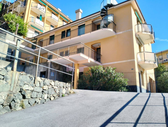 Appartamento in vendita a Varazze