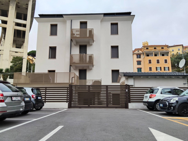 Appartamento in vendita a Varazze