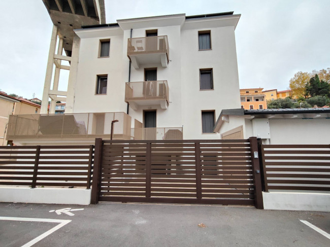 Appartamento in vendita a Varazze