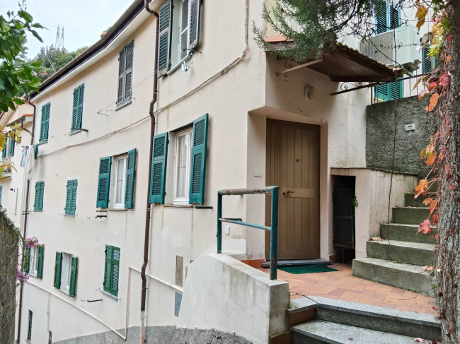 Appartamento in vendita a Varazze