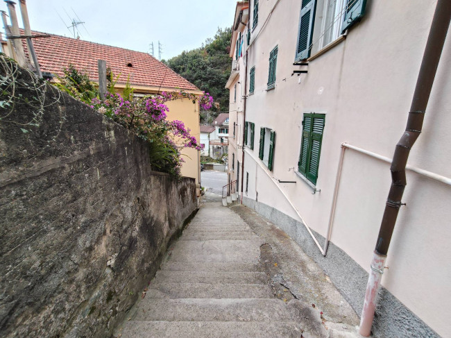 Appartamento in vendita a Varazze