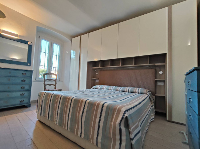 Appartamento in vendita a Varazze