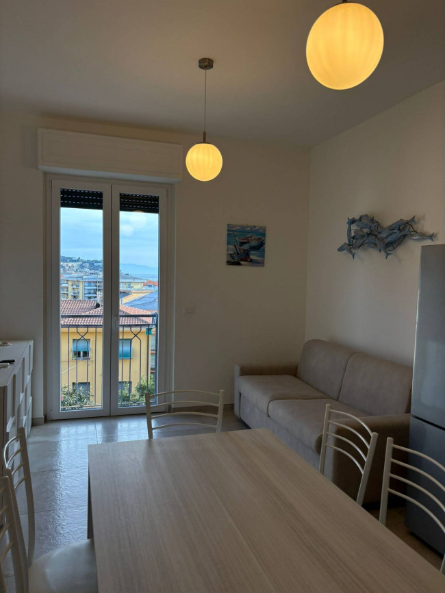 Appartamento in affitto a Varazze