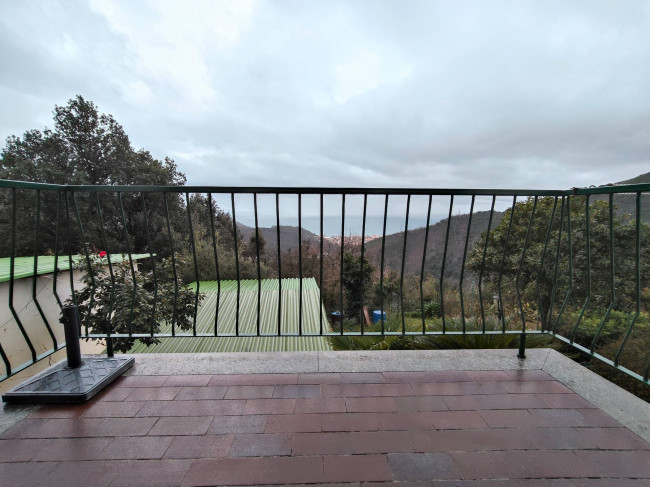 Appartamento in vendita a Varazze