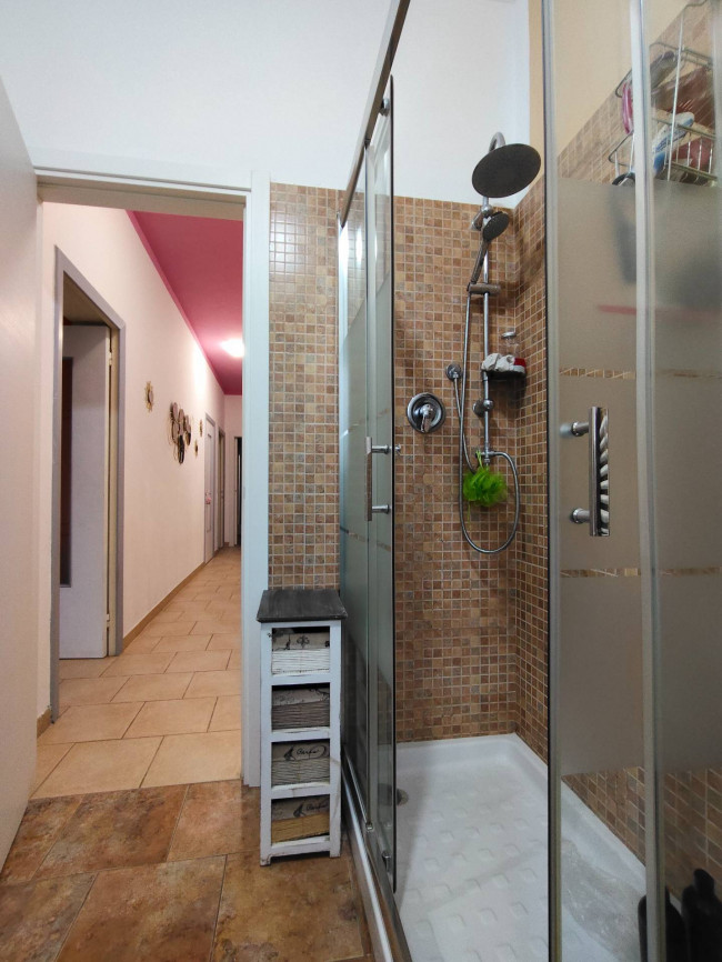 Appartamento in vendita a Varazze