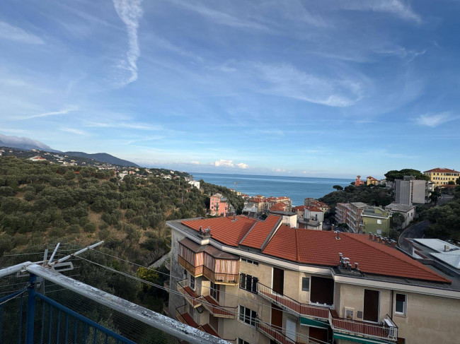 Appartamento in vendita a Celle Ligure