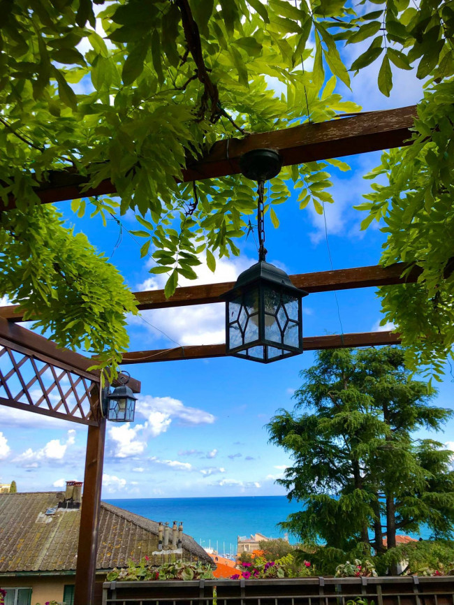 Appartamento in affitto a Varazze