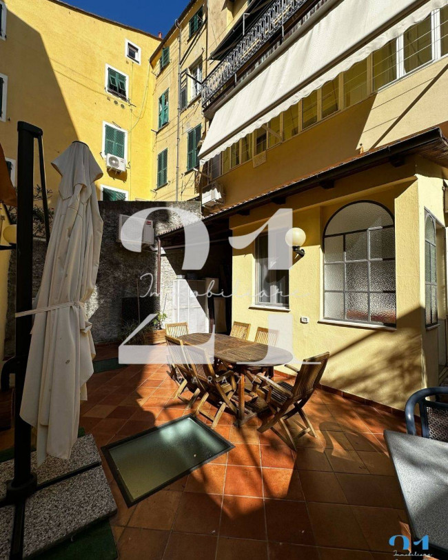 Appartamento in affitto a Varazze