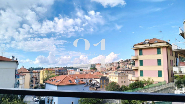 Appartamento in affitto a Varazze