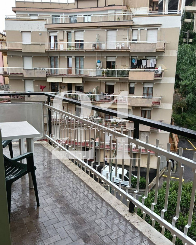 Appartamento in affitto a Varazze