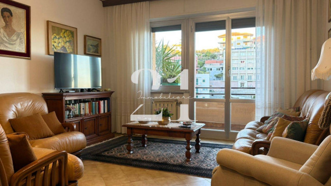 Appartamento in vendita a Celle Ligure