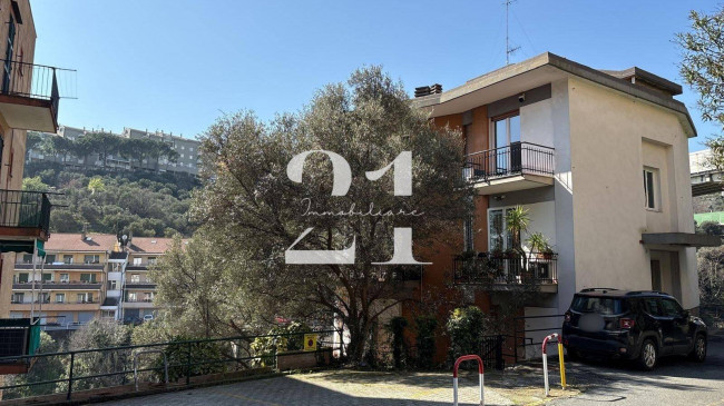 Appartamento in vendita a Celle Ligure