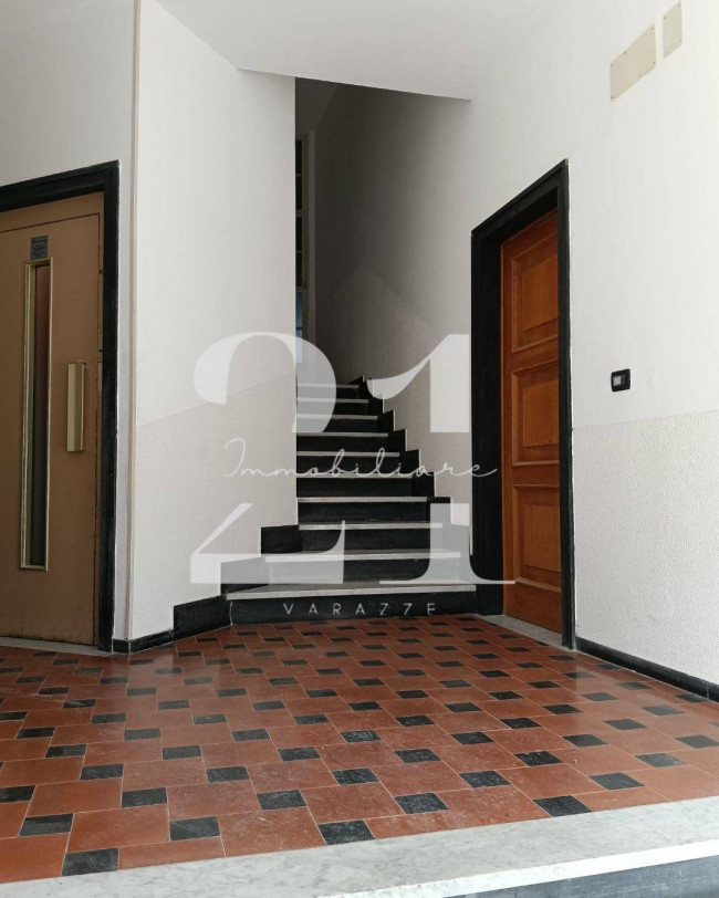 Appartamento in vendita a Varazze