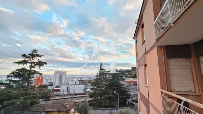 Appartamento in affitto a Varazze