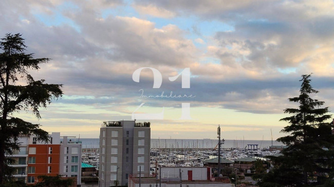 Appartamento in affitto a Varazze