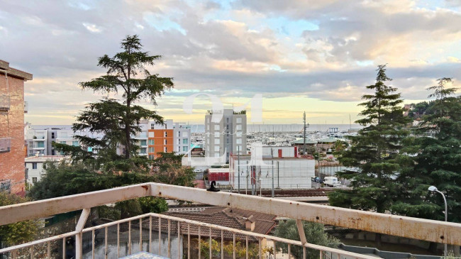 Appartamento in affitto a Varazze