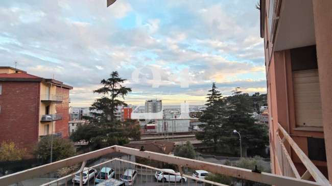 Appartamento in affitto a Varazze