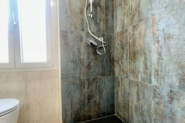 Appartamento in vendita a Varazze