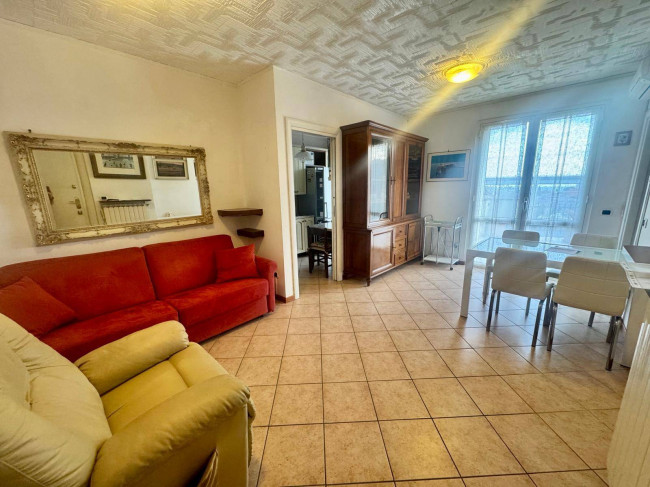 Appartamento in vendita a Varazze