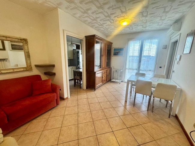 Appartamento in vendita a Varazze